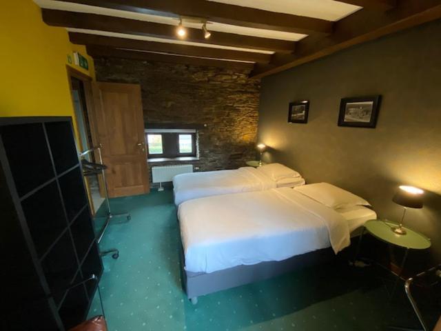 Le Tri Renard Spa Buitenkant foto